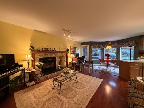 1207 Durant Drive, Coquitlam, BC 