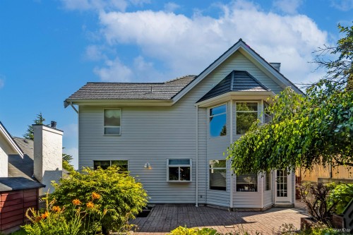 1207 Durant Drive, Coquitlam, BC 