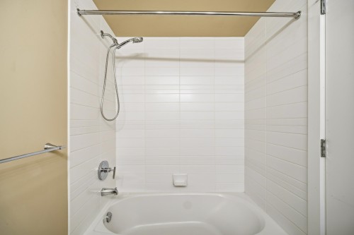 110-9199 Tomicki Avenue, Richmond, BC 