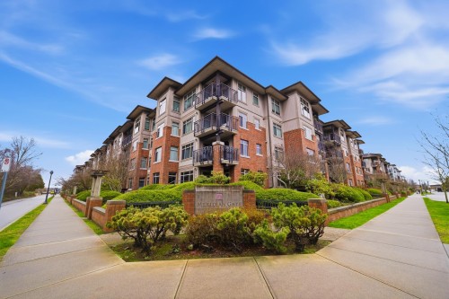 110-9199 Tomicki Avenue, Richmond, BC 