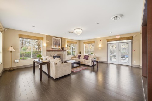 110-9199 Tomicki Avenue, Richmond, BC 