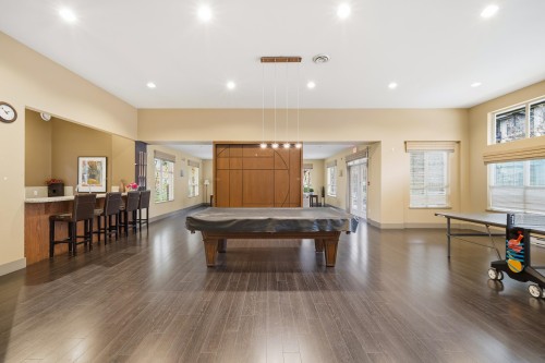 110-9199 Tomicki Avenue, Richmond, BC 