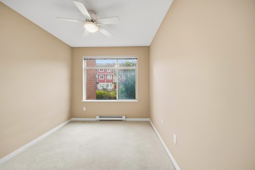 110-9199 Tomicki Avenue, Richmond, BC 