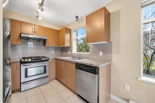 110-9199 Tomicki Avenue, Richmond, BC 