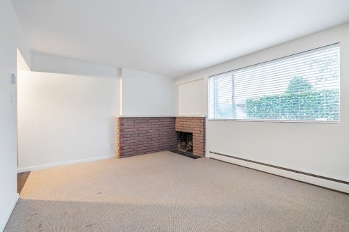 4044 Parker Street, Burnaby, BC 