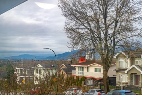 4044 Parker Street, Burnaby, BC 