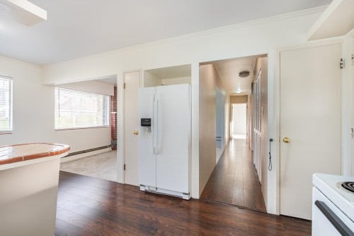 4044 Parker Street, Burnaby, BC 