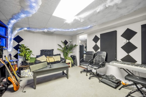 673 Lowell Court, Coquitlam, BC 