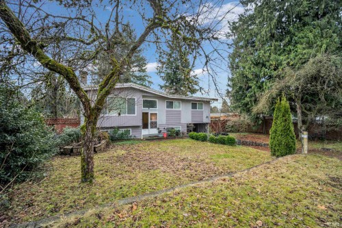 673 Lowell Court, Coquitlam, BC 