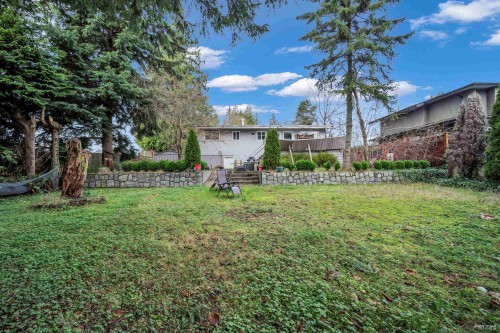 673 Lowell Court, Coquitlam, BC 