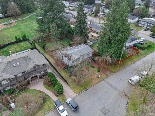 673 Lowell Court, Coquitlam, BC 
