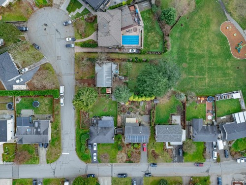 673 Lowell Court, Coquitlam, BC 