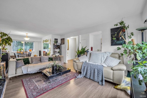 673 Lowell Court, Coquitlam, BC 