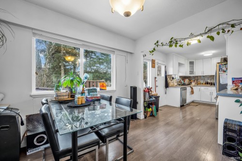 673 Lowell Court, Coquitlam, BC 