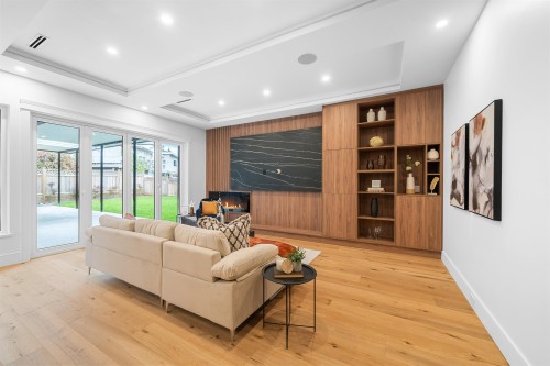 687 Poplar Street, Coquitlam, BC 