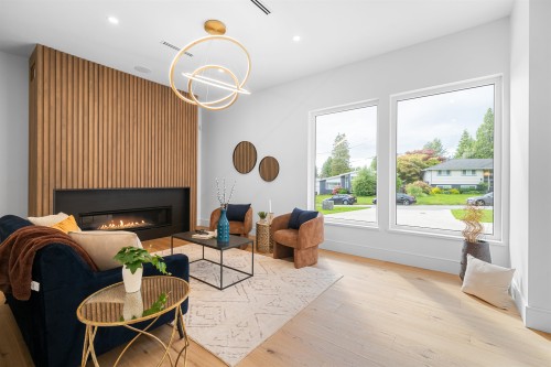 687 Poplar Street, Coquitlam, BC 