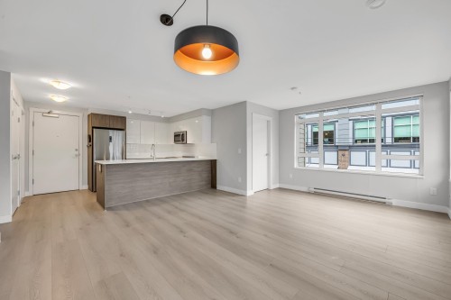 206-2525 Clarke Street, Port Moody, BC 