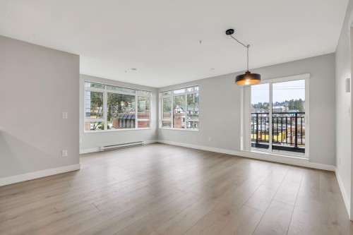 206-2525 Clarke Street, Port Moody, BC 