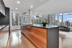 1804-1233 Cordova Street W Vancouver, BC V6C 3R1