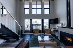 805-22 Cordova Street E Vancouver, BC V6A 1K2