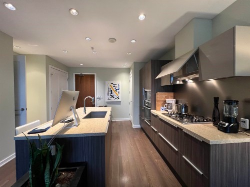 1618 Columbia Street, Vancouver, BC 