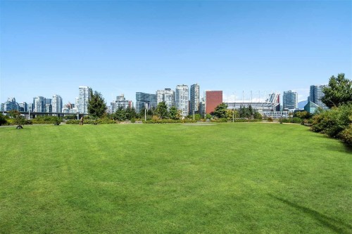 1618 Columbia Street, Vancouver, BC 