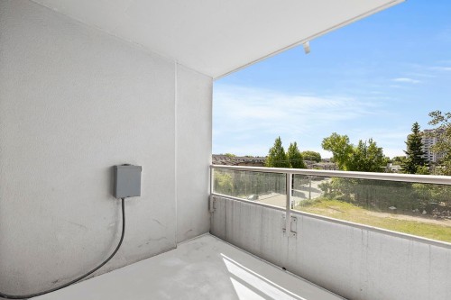 601-8288 Saba Road, Richmond, BC 