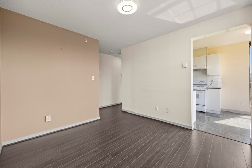 601-8288 Saba Road, Richmond, BC 