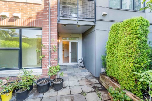 106-9388 Tomicki Avenue, Richmond, BC 