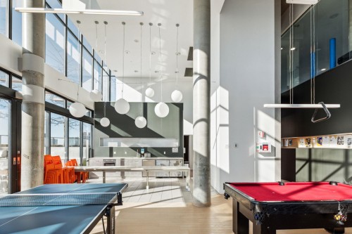 3909-128 Cordova Street W, Vancouver, BC 