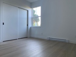 B-938 53a Street  Delta, BC V4M 3C9