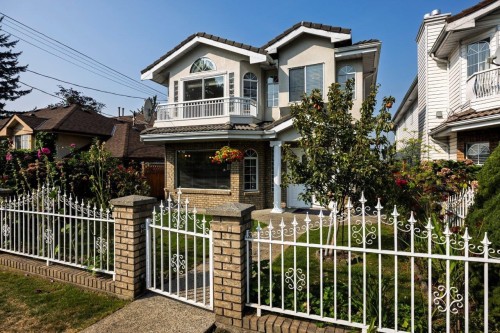 6865 Sperling Avenue  Burnaby, BC V5E 2V8