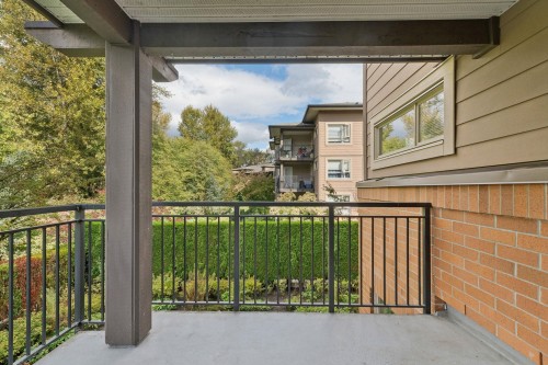 212-600 Klahanie Drive, Port Moody, BC 