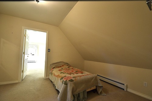 610 Robinson Street, Coquitlam, BC 