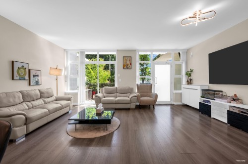 16-8677 Capstan Way, Richmond, BC 