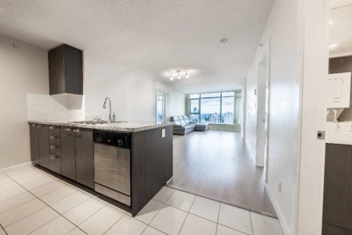 2205-6688 Arcola Street, Burnaby, BC 