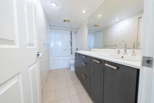 2205-6688 Arcola Street, Burnaby, BC 