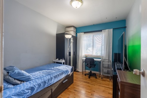 22023 Lougheed Highway, Maple Ridge, BC 