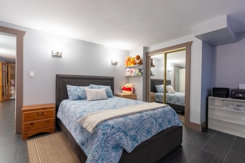 22023 Lougheed Highway, Maple Ridge, BC 