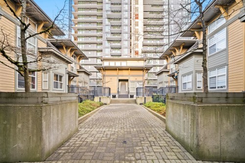 104-4155 Central Boulevard, Burnaby, BC 