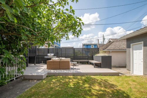 5921 Ontario Street, Vancouver, BC 