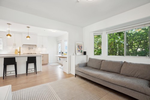 5921 Ontario Street, Vancouver, BC 