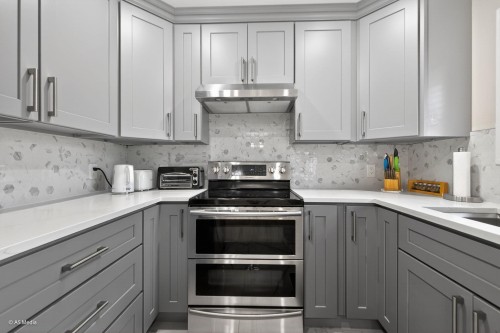 22939 128 Avenue, Maple Ridge, BC 