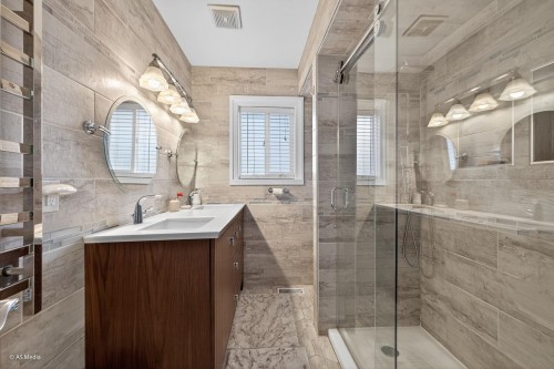 22939 128 Avenue, Maple Ridge, BC 