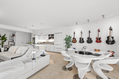 2306-838 Hastings Street W, Vancouver, BC 