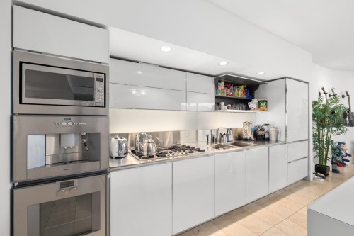 2306-838 Hastings Street W, Vancouver, BC 