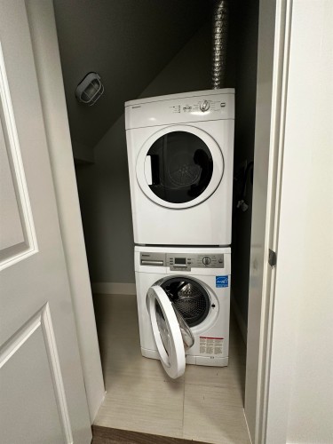 3575 Brownlee Avenue, Coquitlam, BC 