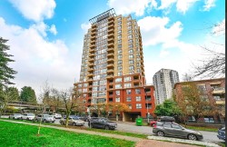 1902-5288 Melbourne Street  Vancouver, BC V5R 6E6