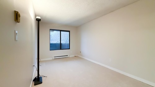 304-7300 Moffatt Road, Richmond, BC 