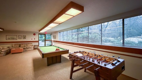 304-7300 Moffatt Road, Richmond, BC 